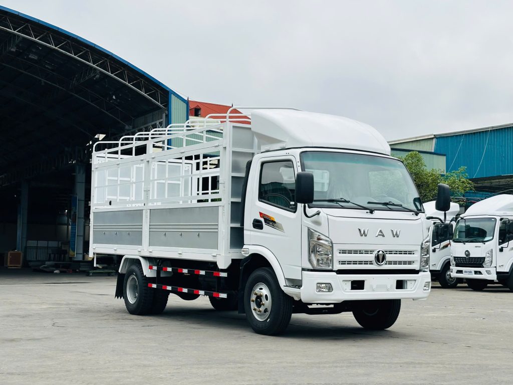 xe tải mui bạt chiến thắng 7t4