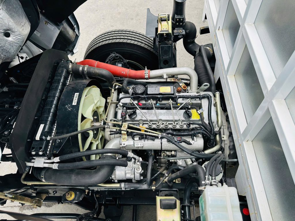 xe tải mui bạt Chiến Thắng 7t4